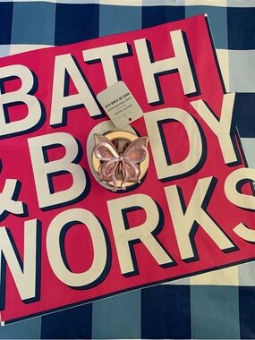 NWT Bath & Body Works Bowterfly Car Vent/Visor Clip